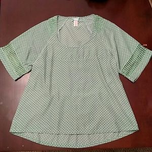 SALE! Downeast Basics Polka Dot Top